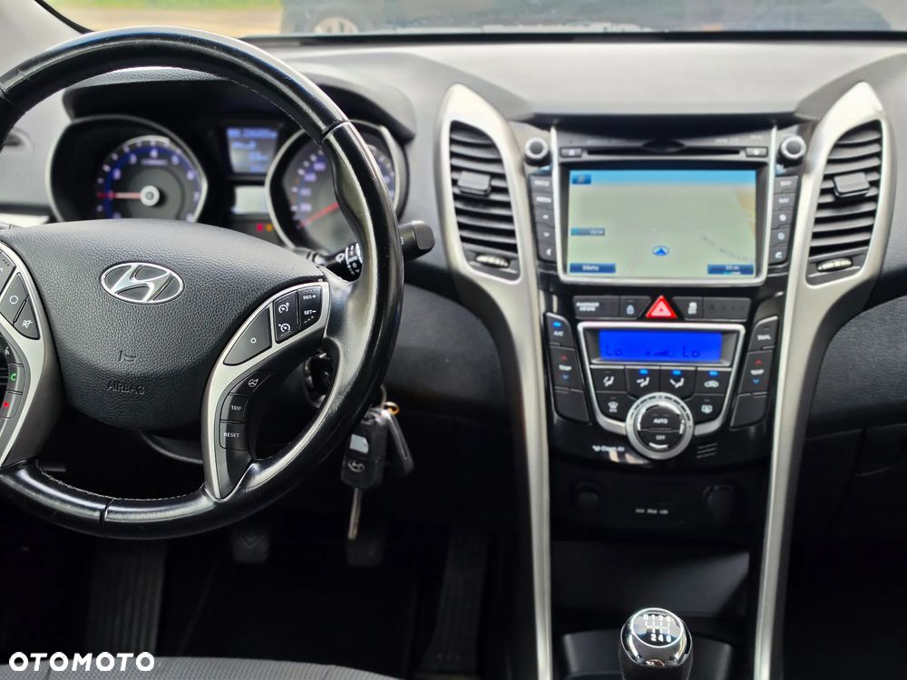Hyundai i30 - 28