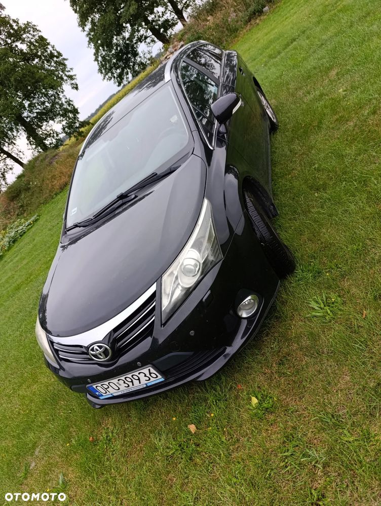 Toyota Avensis 2.0 D-4D Active - 1