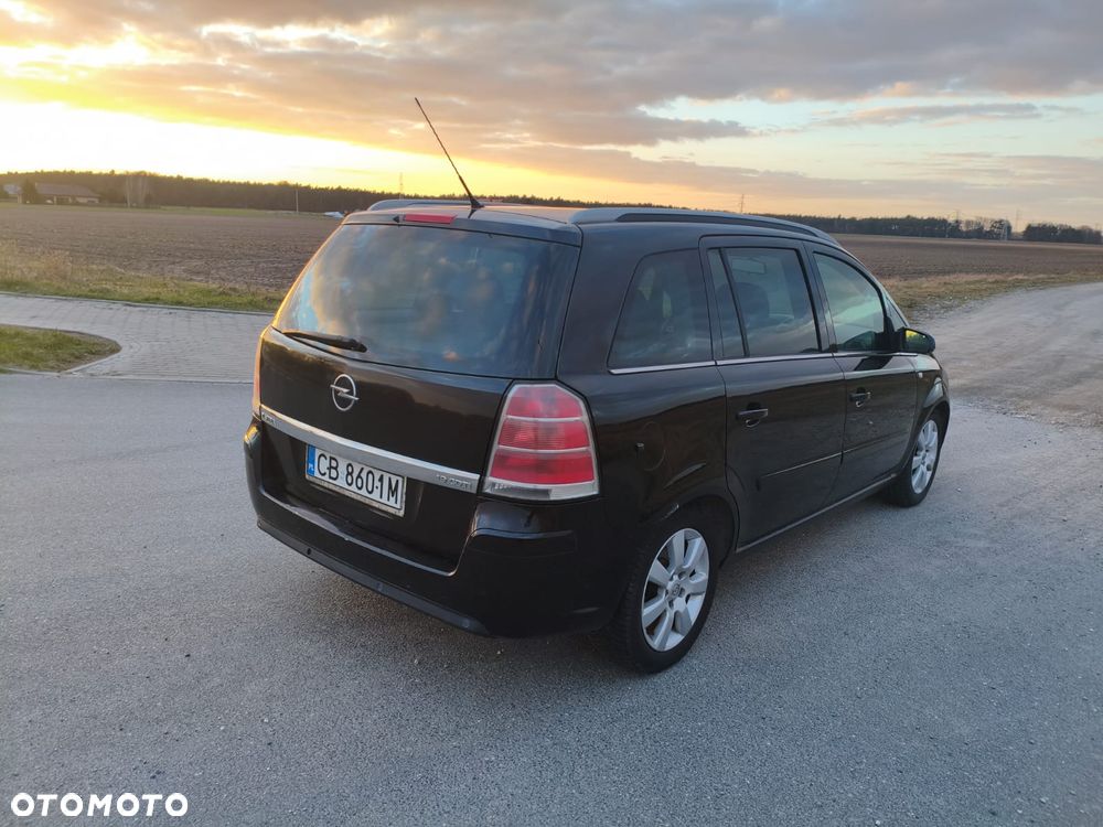 Opel Zafira 1.9 CDTI - 2