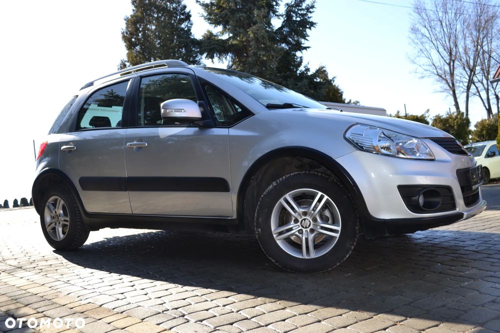 Suzuki SX4 1.6 Premium 4WD - 4