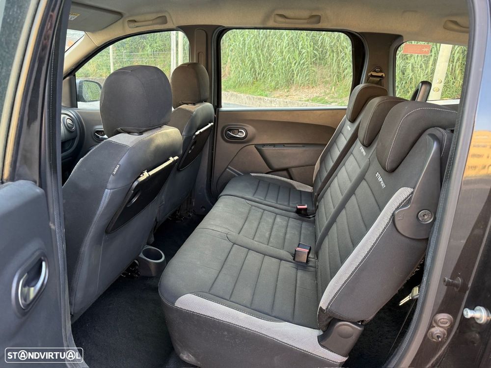 Dacia Lodgy 1.5 Blue dCi Stepway 7L - 13