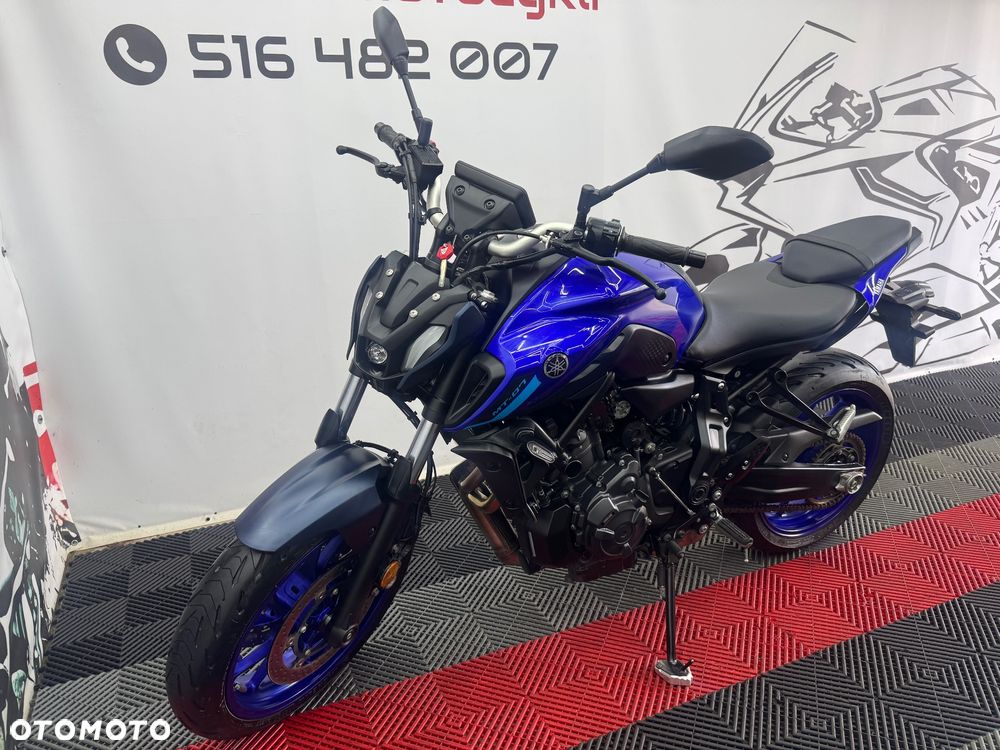 Yamaha MT - 7