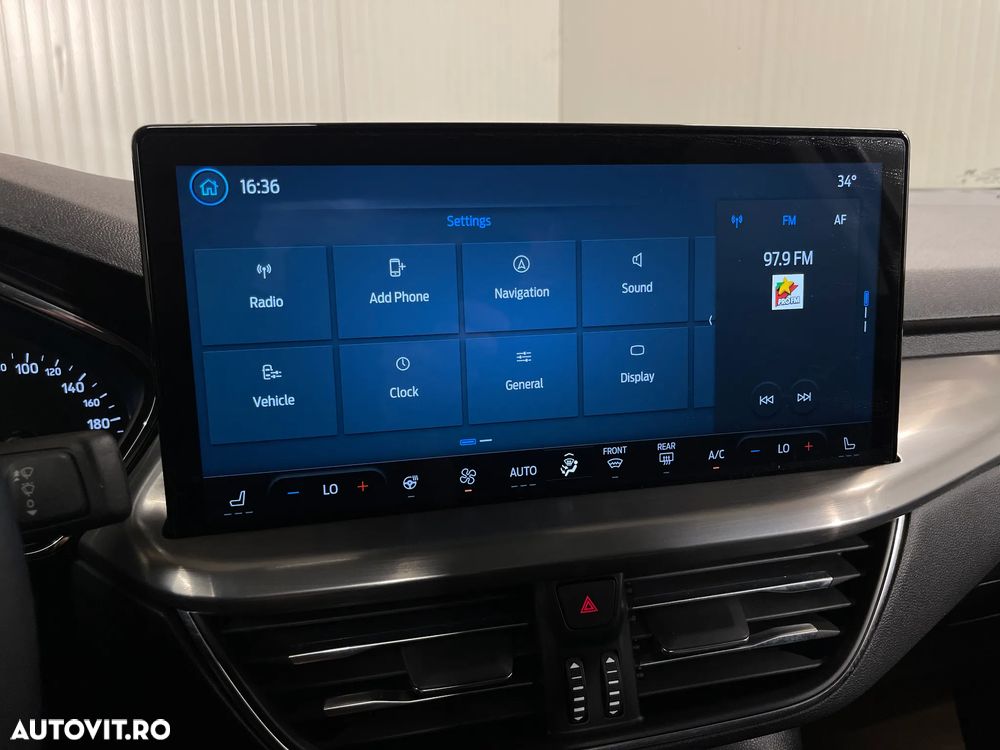 Ford Focus 1.0 EcoBoost Titanium - 21