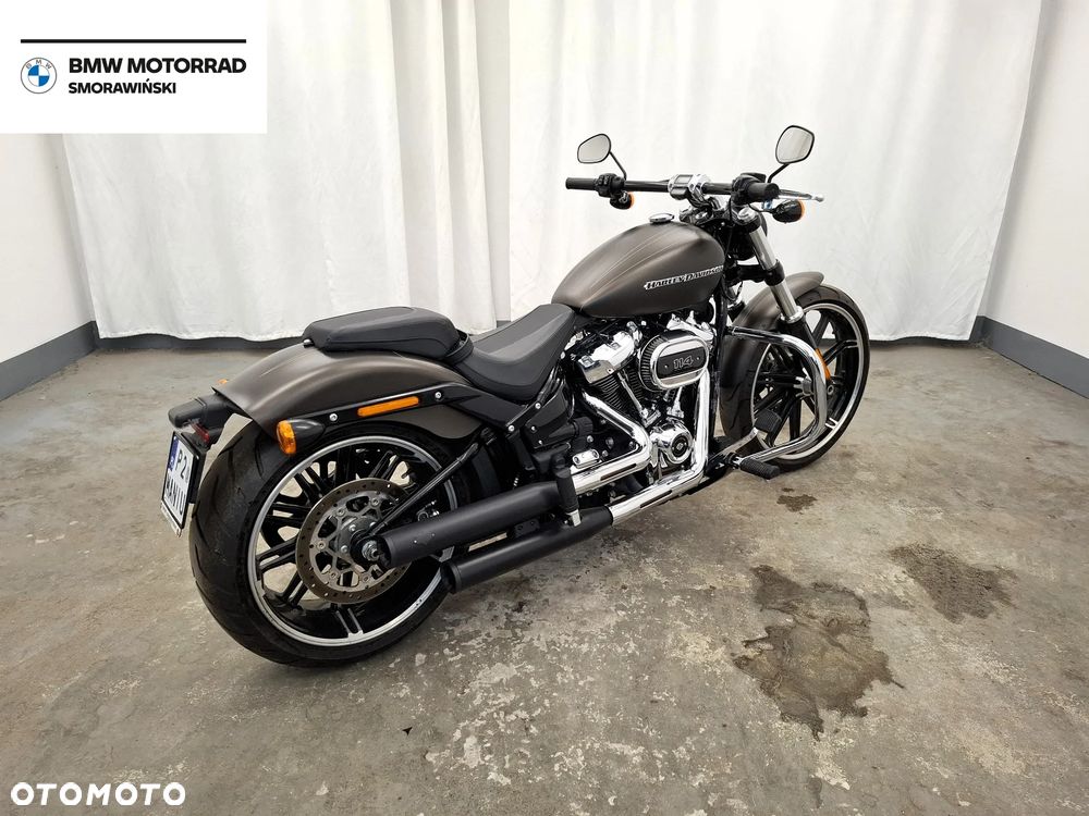 Harley-Davidson Softail Breakout - 7