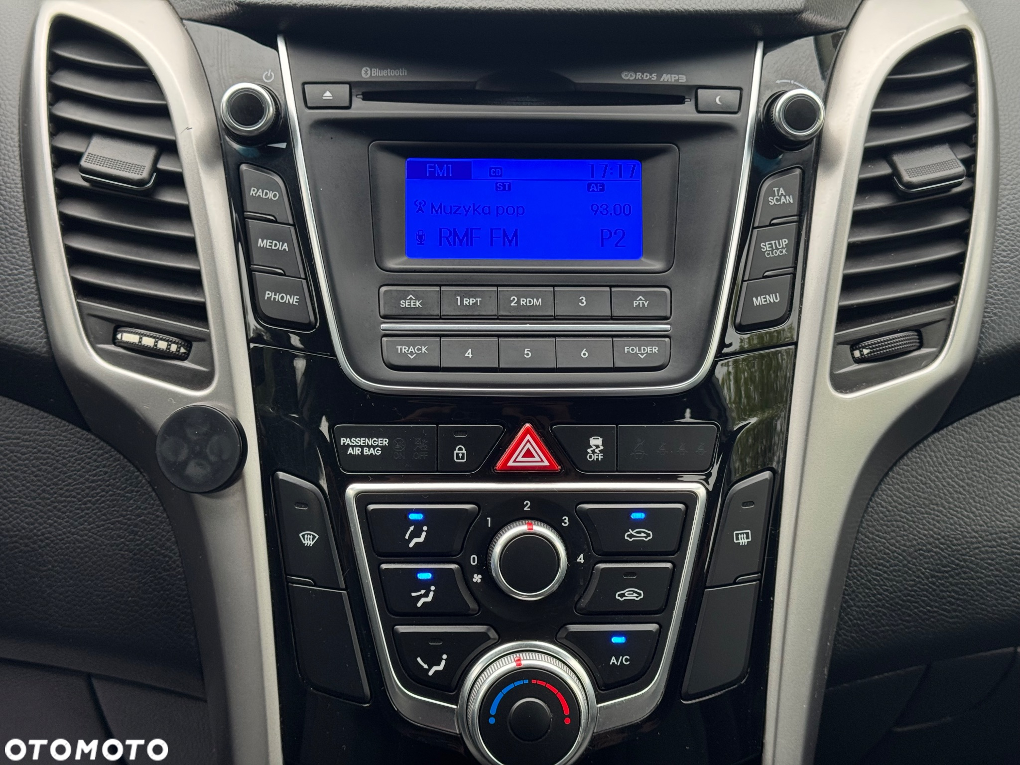 Hyundai i30 1.4 GO Plus - 18