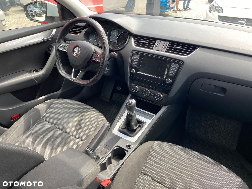Skoda Octavia 1.6 TDI Ambition - 7