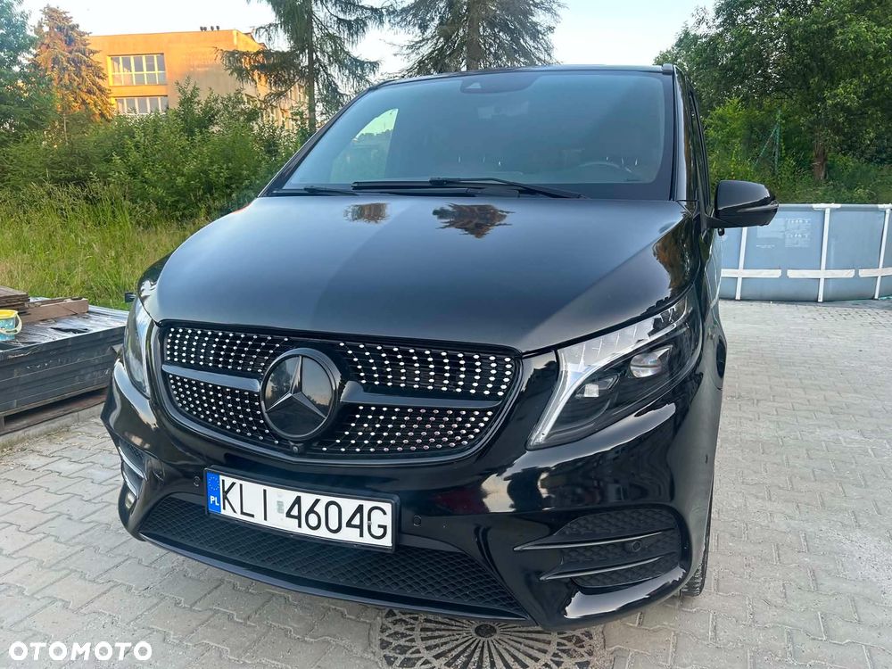 Mercedes-Benz Klasa V 300 d lang 4Matic 9G-TRONIC Exclusive Edition - 2