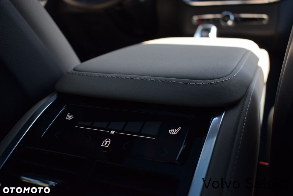 Volvo XC 90 - 21