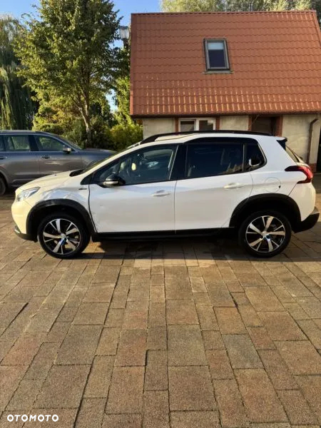 Peugeot 2008 1.5 BlueHDi GT Line S&S - 7