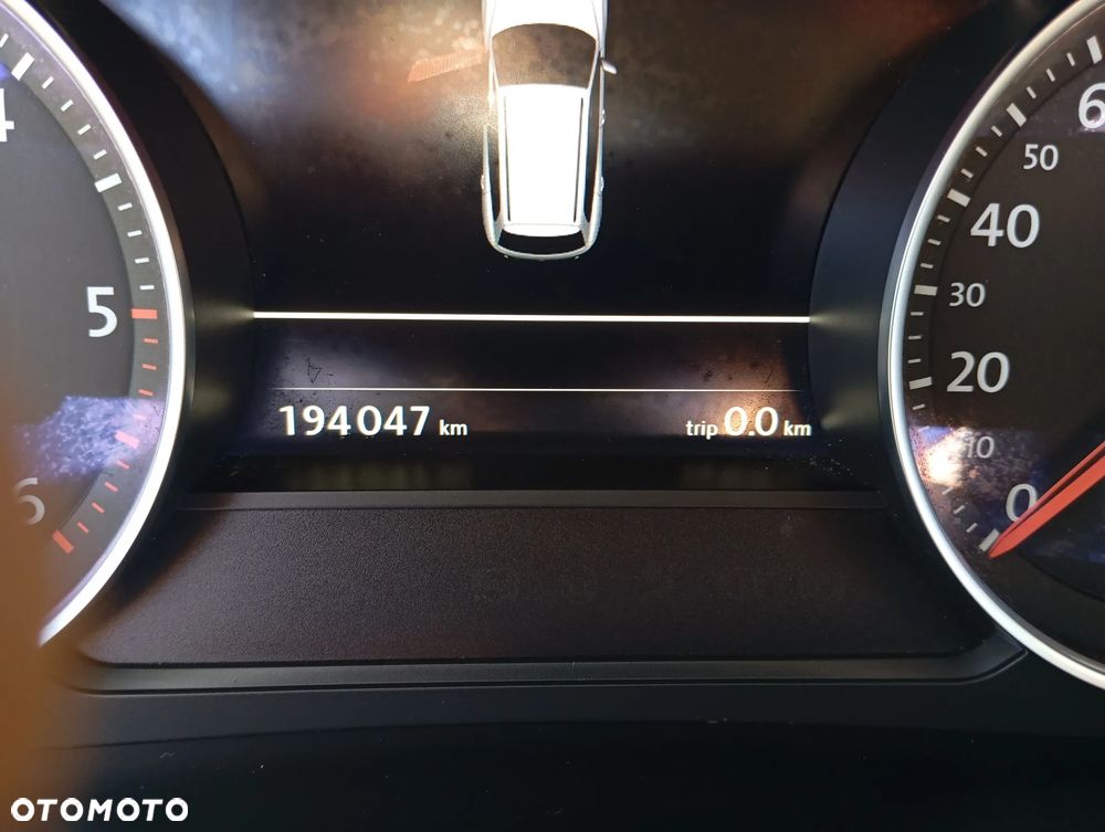 Volkswagen Touareg - 10