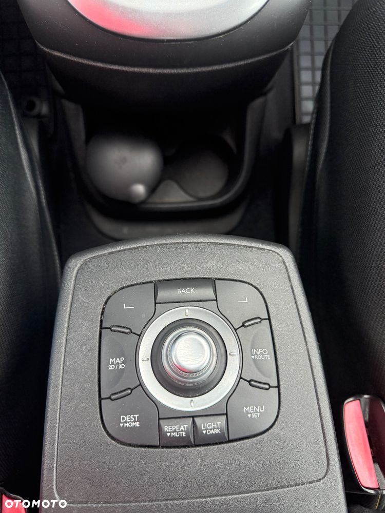 Renault Scenic 1.4 16V TCE TomTom Edition - 11