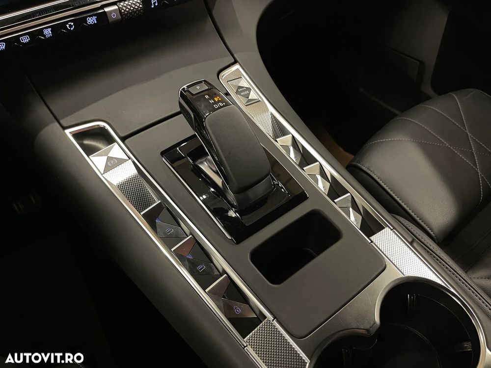 DS Automobiles DS 7 Crossback Crosback 1.6 PHeV AWD 300 EAT8 Rivoli - 29