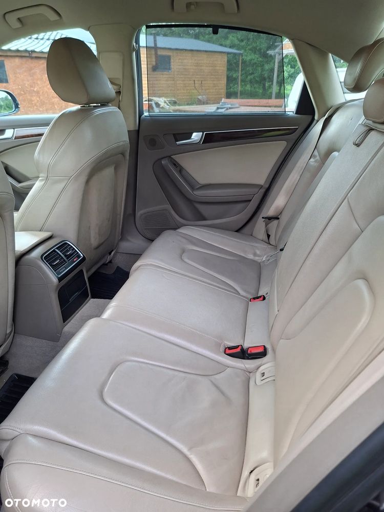 Audi A4 Limousine 2.0 TFSI Quattro Prime Line S tronic - 12