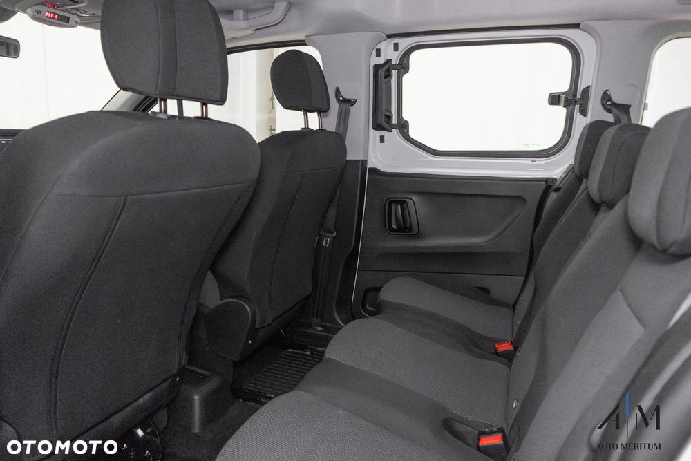 Toyota Proace City Verso 1.5 D-4D Combi - 21
