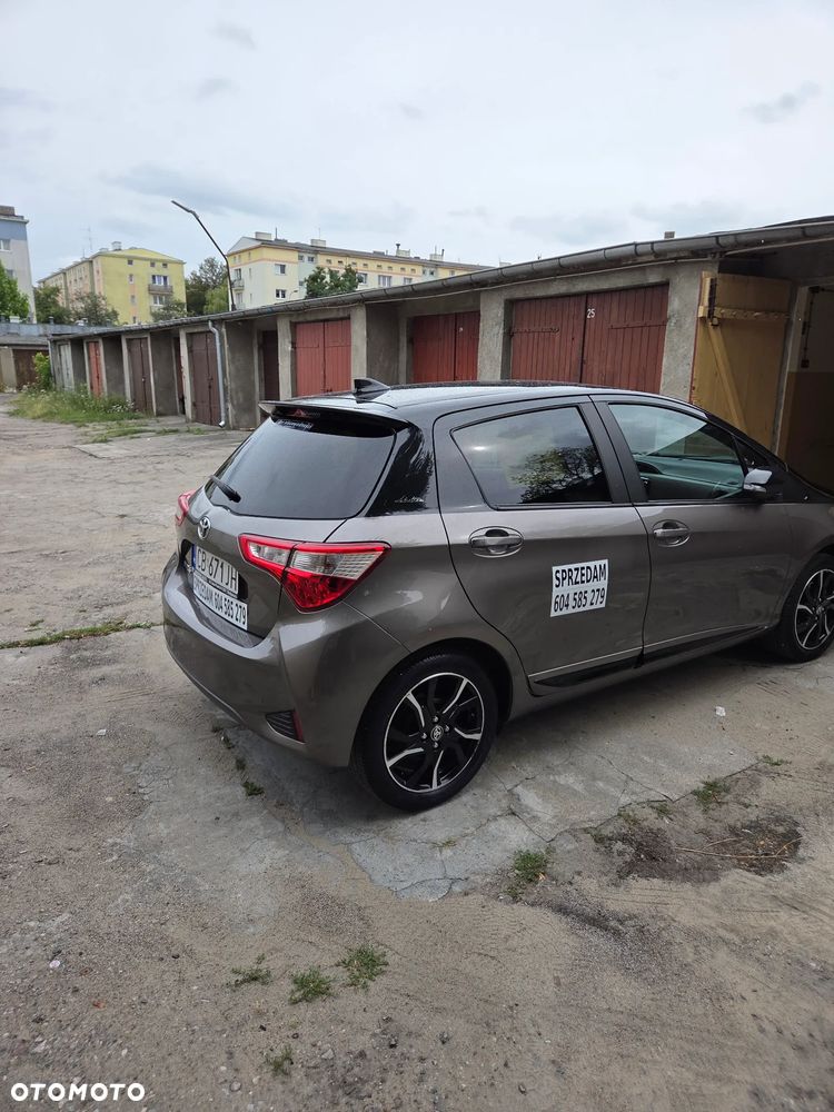 Toyota Yaris 1.5 Selection - 2