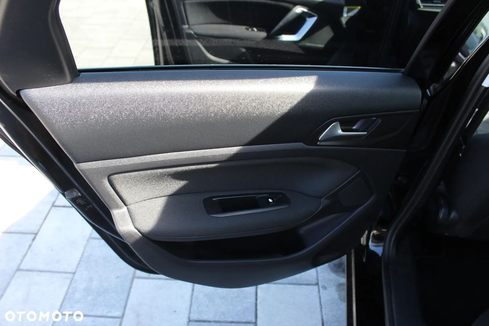 Peugeot 308 e-HDi FAP 115 Stop&Start Business Line Niveau 2 - 22