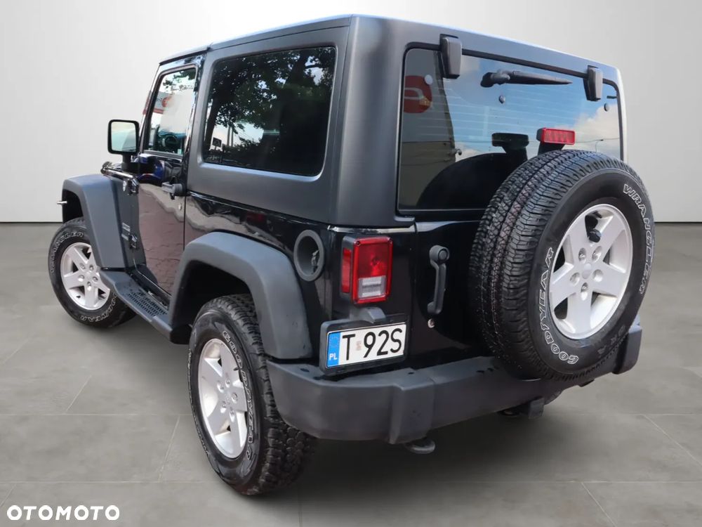 Jeep Wrangler - 4