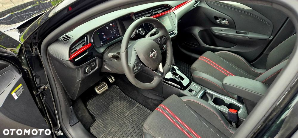 Opel Corsa 1.2 Direct Injection Turbo Automatik GS - 31
