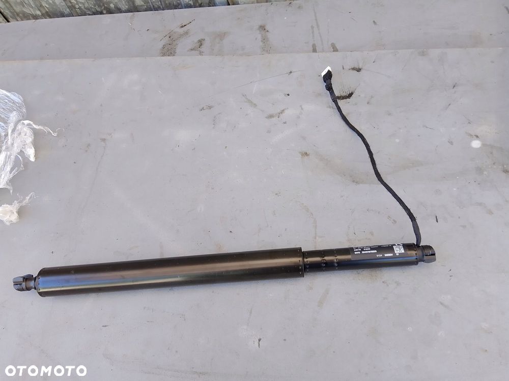 siłownik klapy tył prawy bmw ix i20 5a635d4 - 1