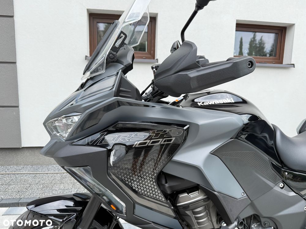 Kawasaki Versys 1000 - 10