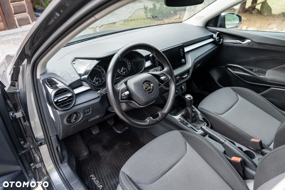 Skoda Fabia 1.0 TSI Ambition - 22