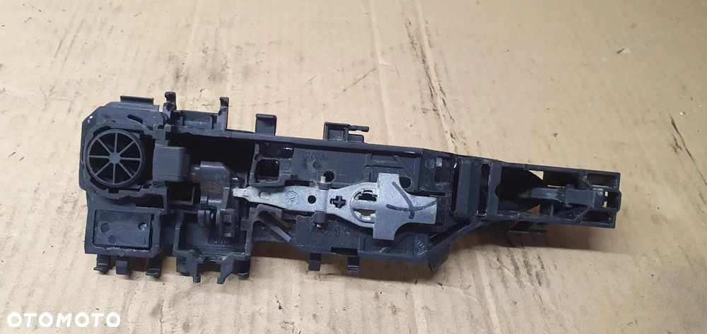 Klamka prawy tył tylna prawa Renault Scenic II 8200028463 - 4