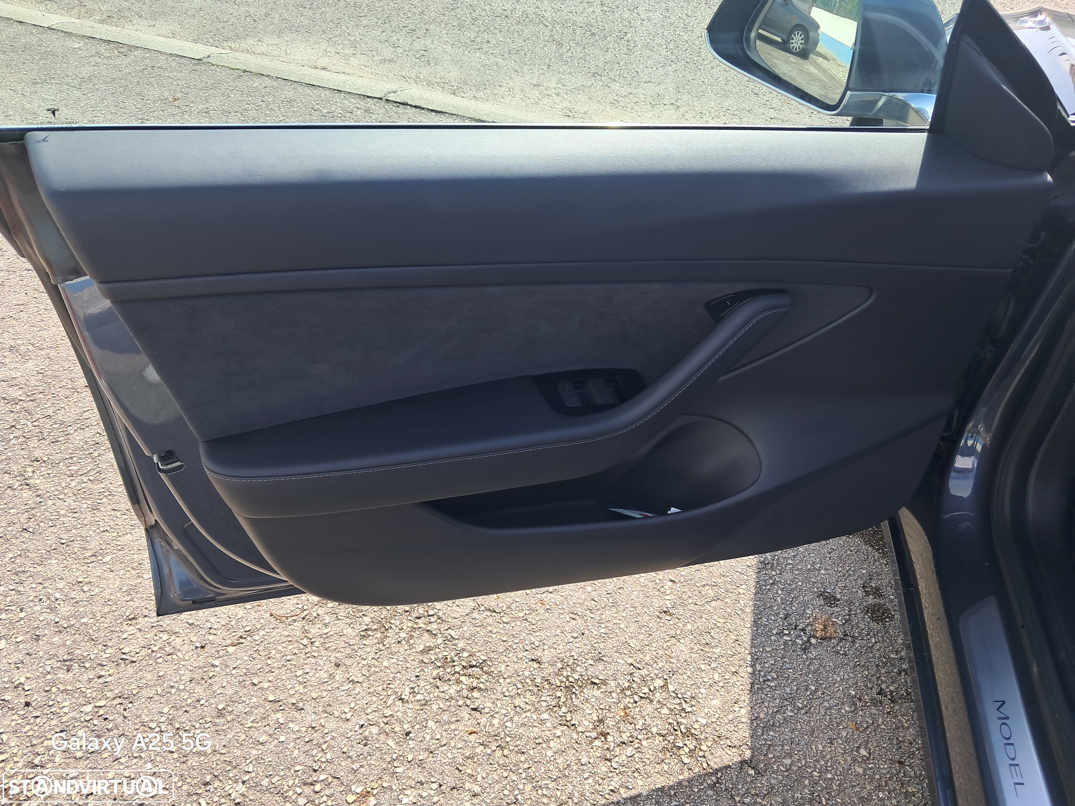 Tesla Model 3 RWD - 30