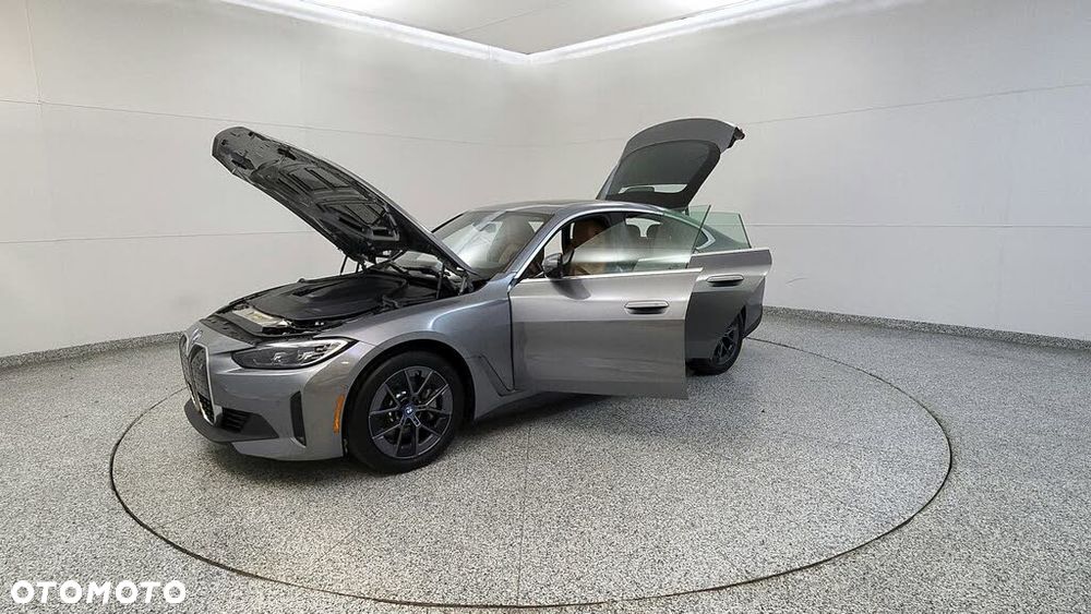 BMW i4 80.7kWh eDrive 35 - 10