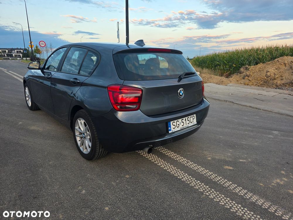 BMW Seria 1 116i - 9