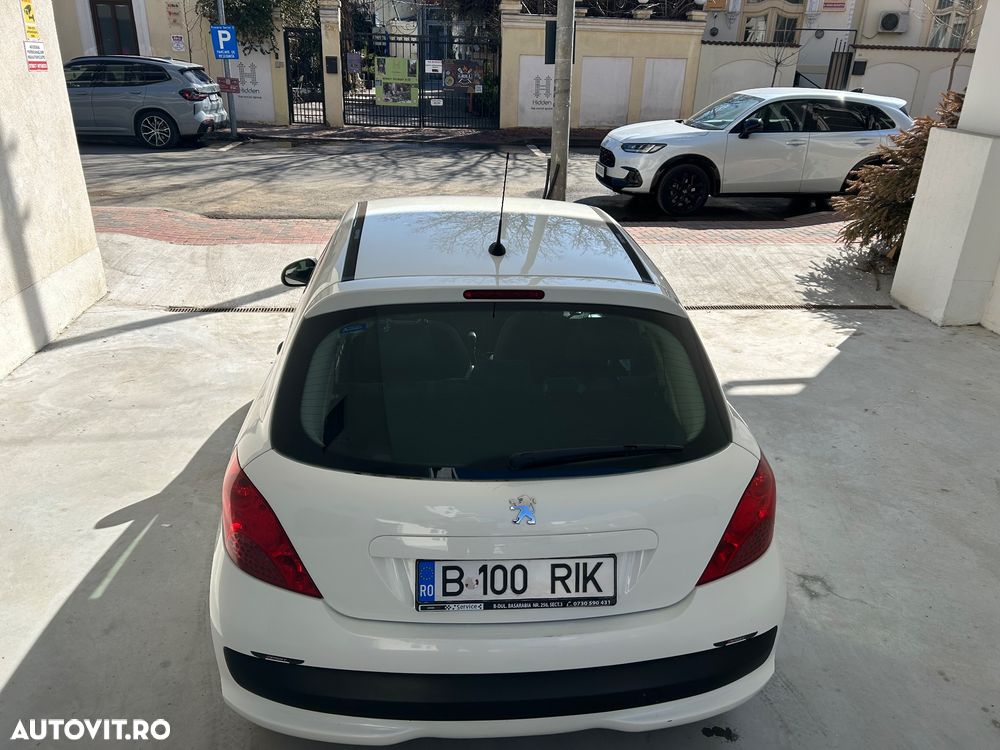 Peugeot 207 1.6 HDI FAP Eclipse - 9