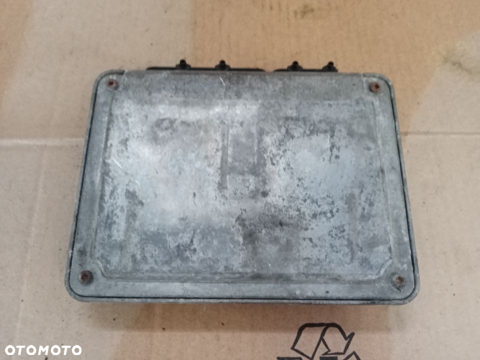 Komputer sterownik silnika Skoda Octavia I 1.9 TDI 038906018BC - 4