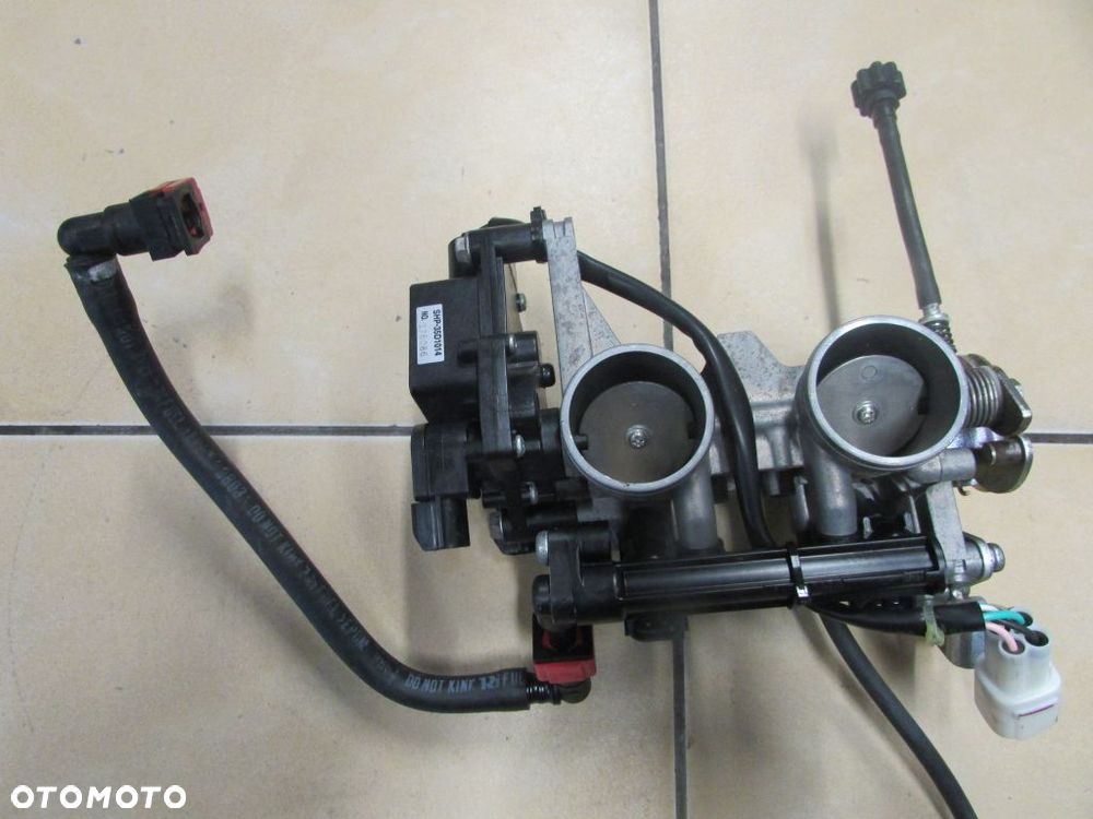Kawasaki EX250 Ninja 08-12 przepustnice wtryski - 1
