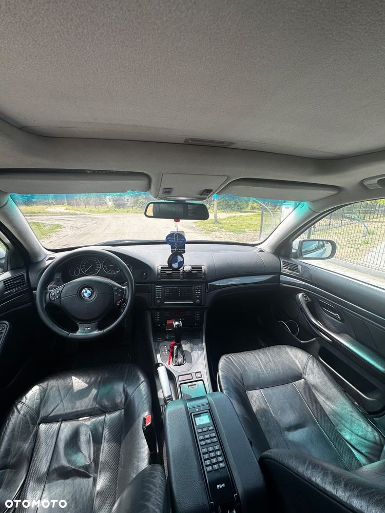 BMW Seria 5 - 10