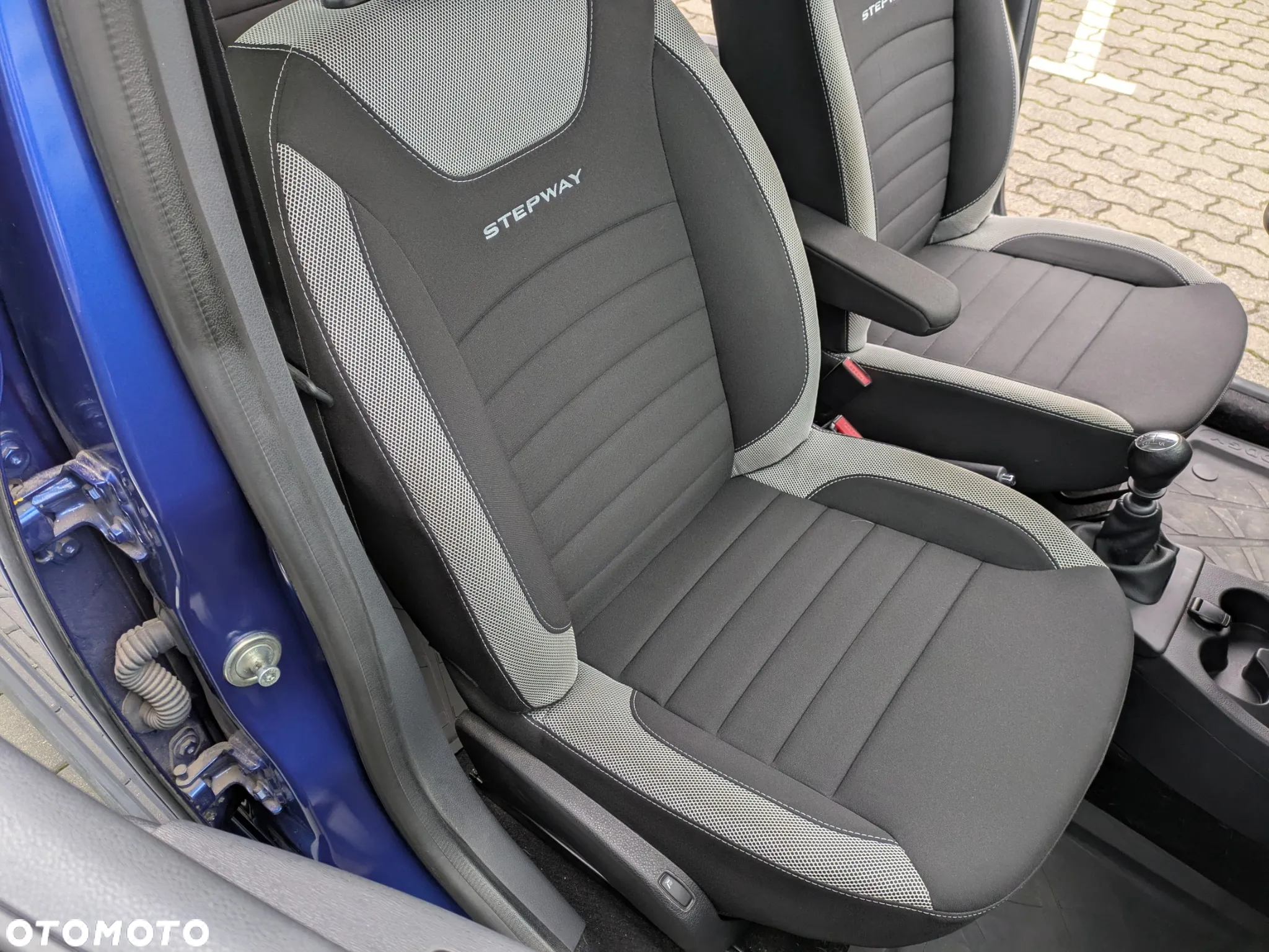 Dacia Lodgy 1.5 Blue dCi Stepway Comfort S&S - 12