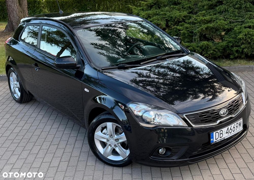 Kia ProCeed 1.4 CVVT Dream-Team Edition - 27