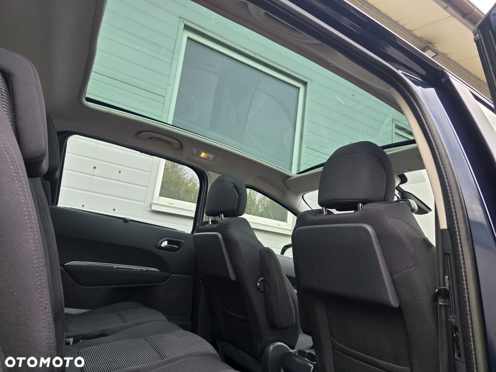 Peugeot 5008 - 27