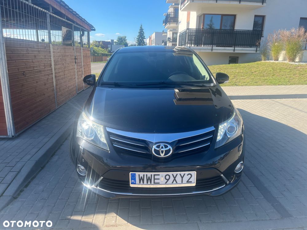 Toyota Avensis 2.2 D-CAT Prestige - 1