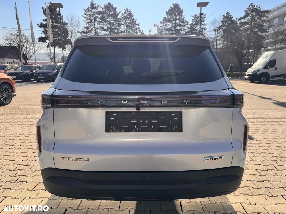 Chery Tiggo 4 1.5 TGDI DHT HEV Unique - 6