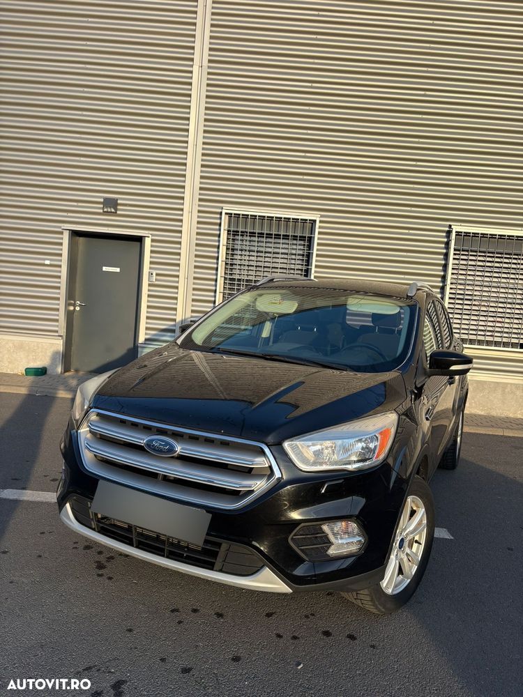 Ford Kuga 1.5 EcoBoost 2WD Trend - 1