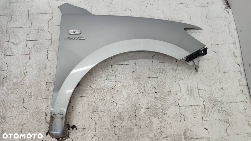 BŁOTNIK PRZÓD PRAWY HYUNDAI SANTA FE II 2006 EU 6M - 1