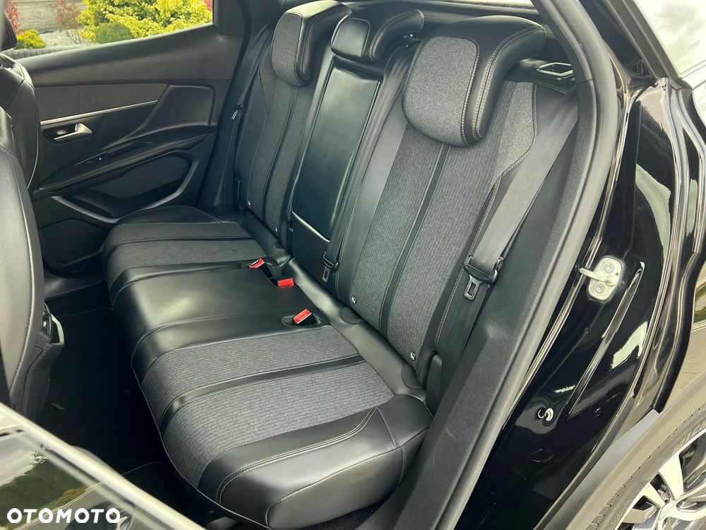 Peugeot 3008 1.5 BlueHDi GT S&S - 25