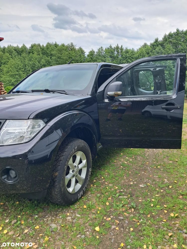 Nissan Navara - 2