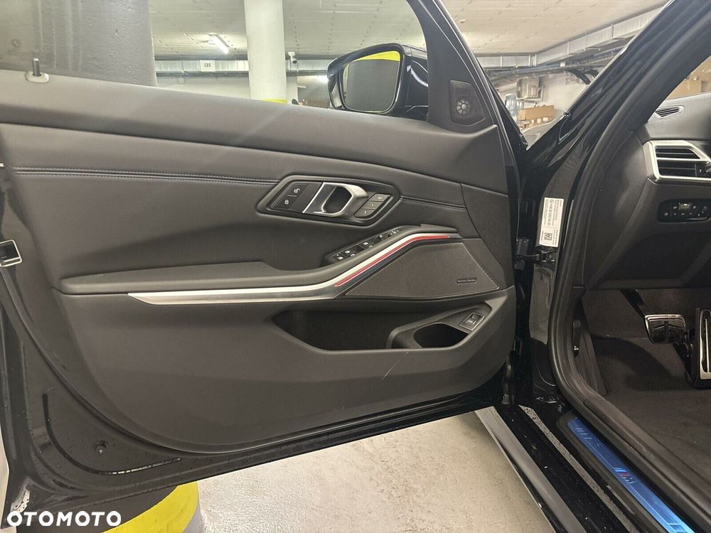 BMW Seria 3 - 12