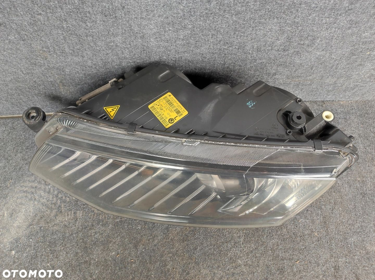 LAMPA REFLEKTOR LEWY PRZÓD BI XENON SKRETNY KOMPLETNA SKODA OCTAVIA III VRS - 4