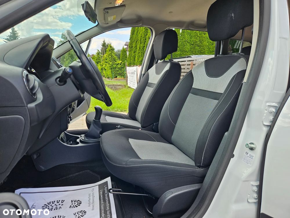 Dacia Duster 1.6 SCe Prestige - 17