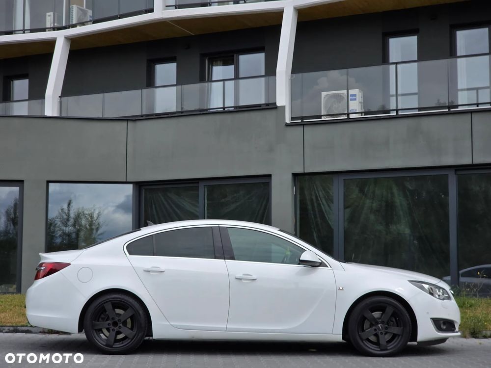 Opel Insignia 2.0 CDTI Executive ecoFLEX S&S - 23