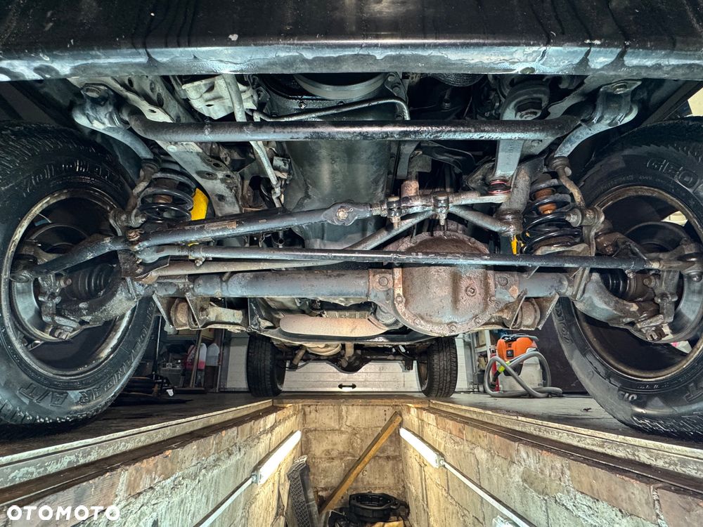 Jeep Cherokee 4.0 Limited - 27