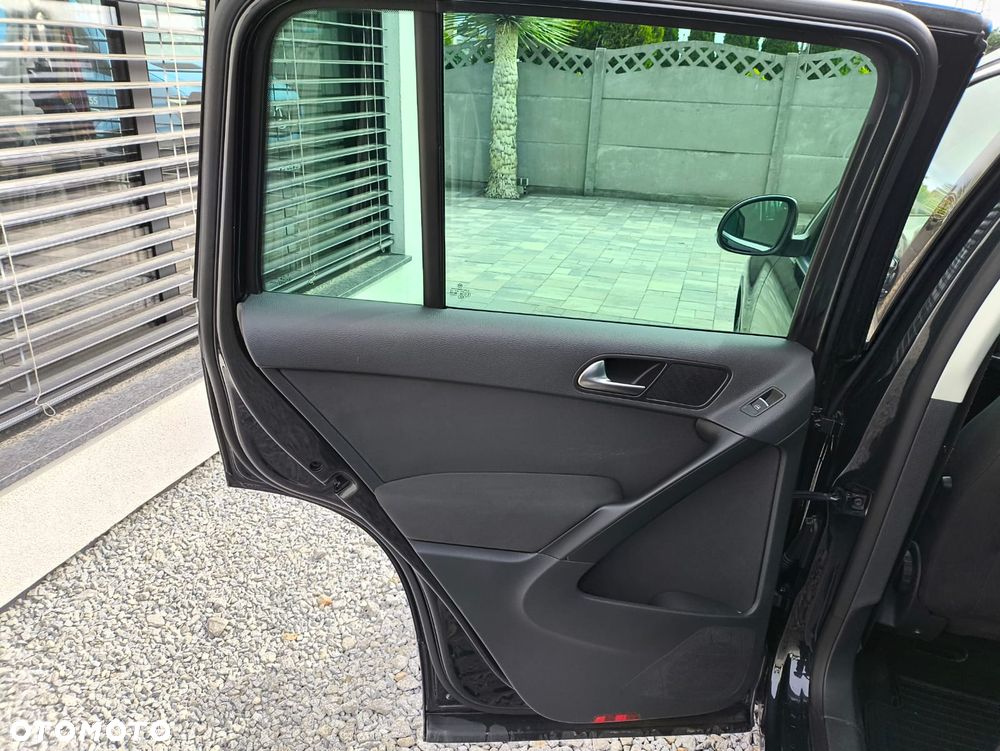 Volkswagen Tiguan 2.0 TDI DPF 4Motion Sport & Style - 19