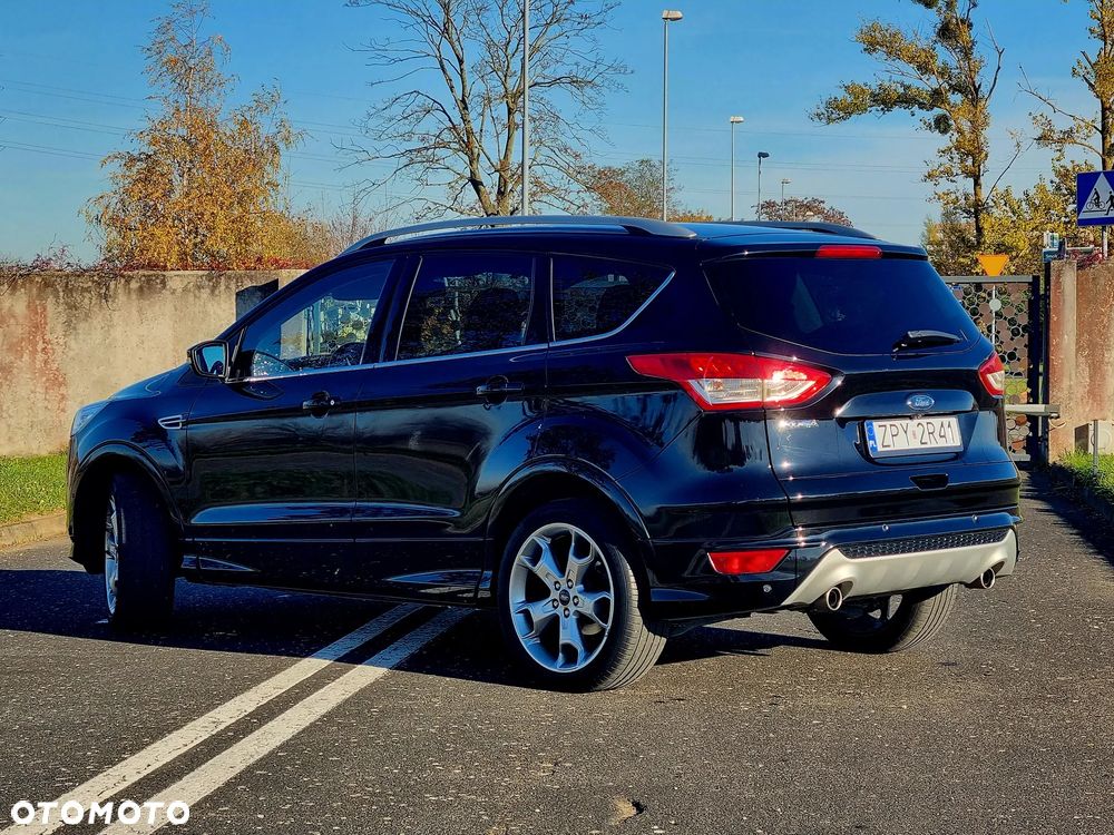 Ford Kuga 2.0 TDCi AWD ST-Line - 5