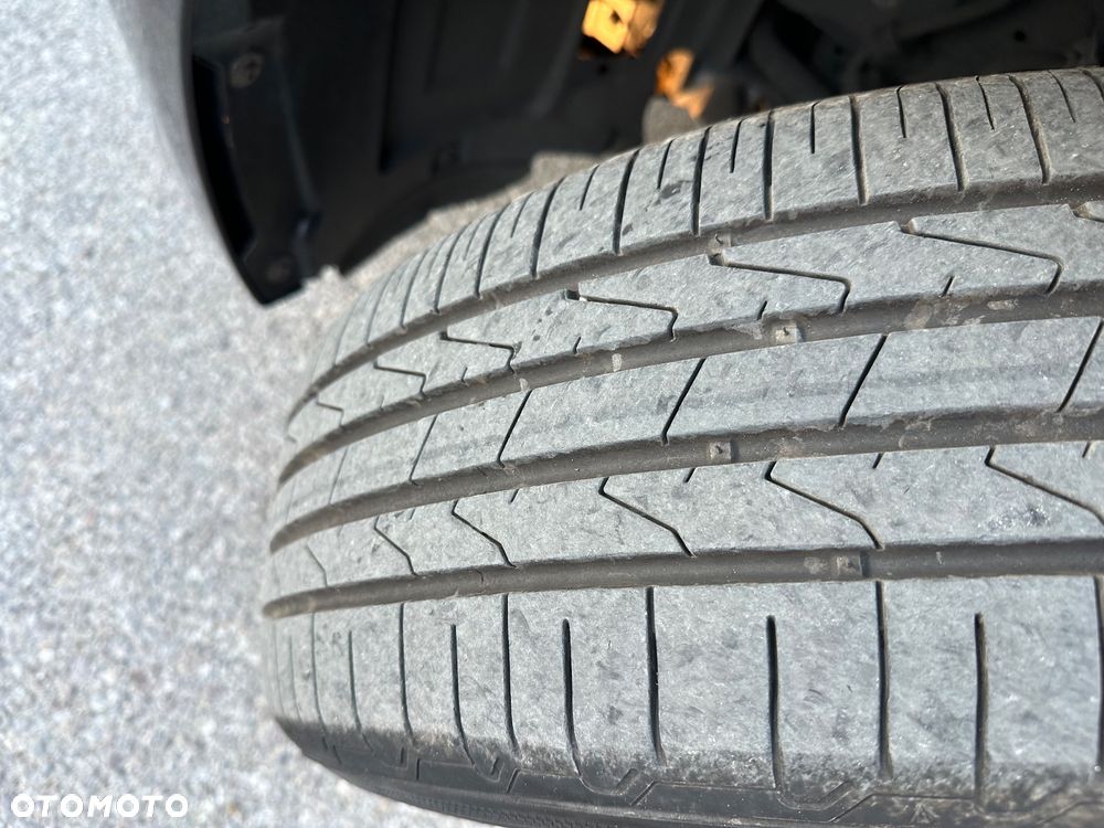 BMW Seria 3 318d DPF Edition Lifestyle - 20